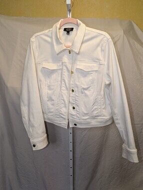 Jones New York Signature White Denim Jacket - Gold Buttons - Size Large